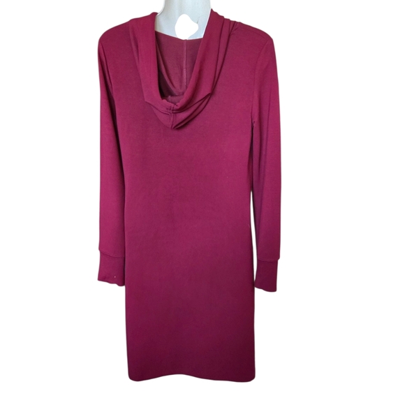 Calvin Klein Burgundy Knit Top - Picture 5 of 7